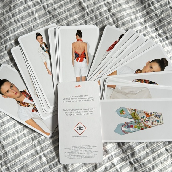 Hermes Scarf Knotting Cards - Picture 6 of 6